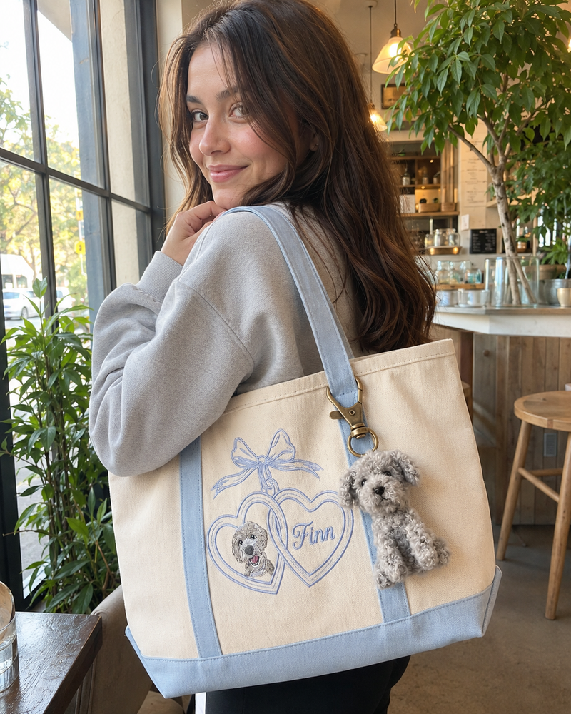 Sweet Bow Carry-Me Tote with a crocheted dog charm